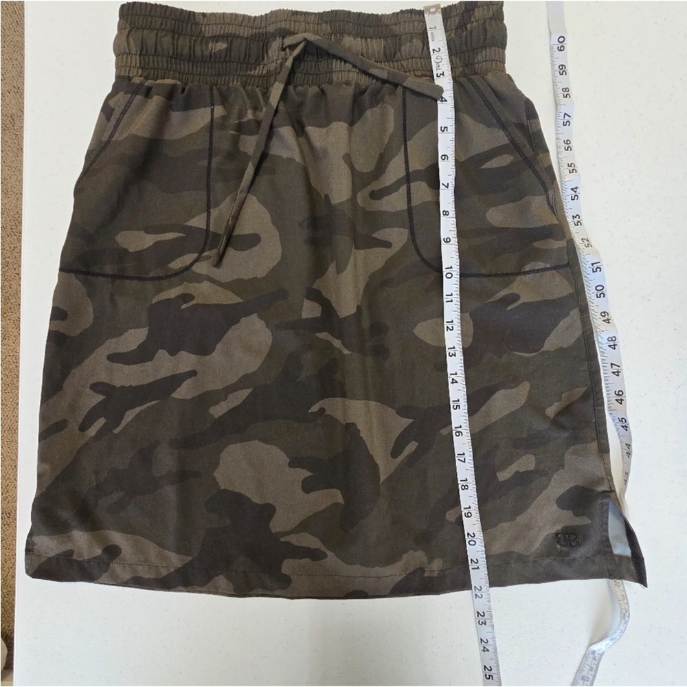 Albion Camo Away Skirt Size:M - Picture 4 of 6